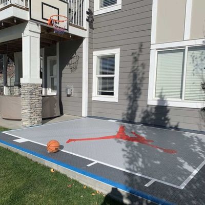 Mat suspendu en plastique 100% Pp pour le volley-ball en intérieur et le basket-ball en extérieur