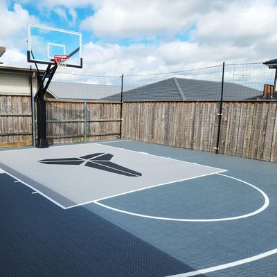 Des carreaux de sport extérieurs en PP résistant aux UV personnalisables